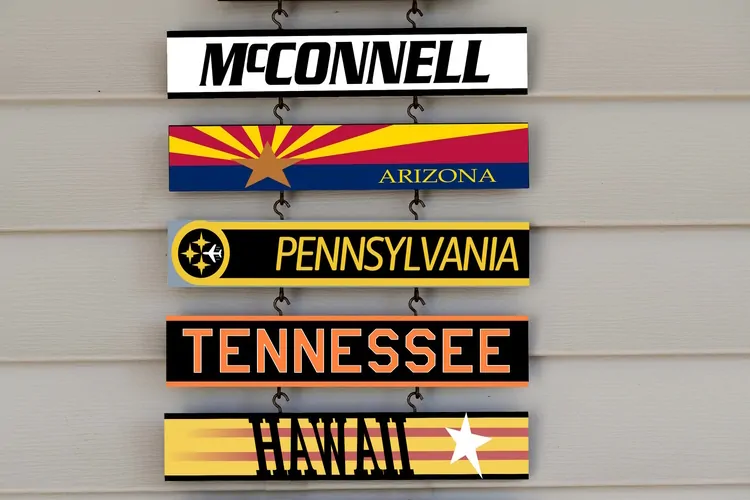 Sample of KC-135 Tail Flash Signs 